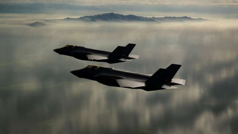 Канада може скасувати купівлю винищувачів F-35 у США